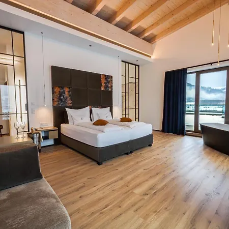 Sonja Alpine Piesendorf