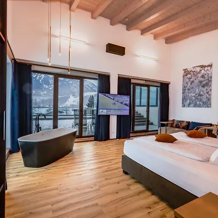 Sonja Alpine Hotel