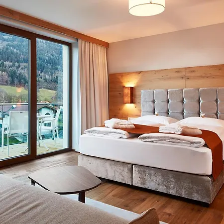 Sonja Alpine Hotel