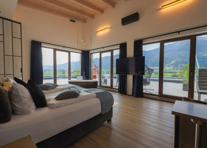 Sonja Alpine Пизендорф