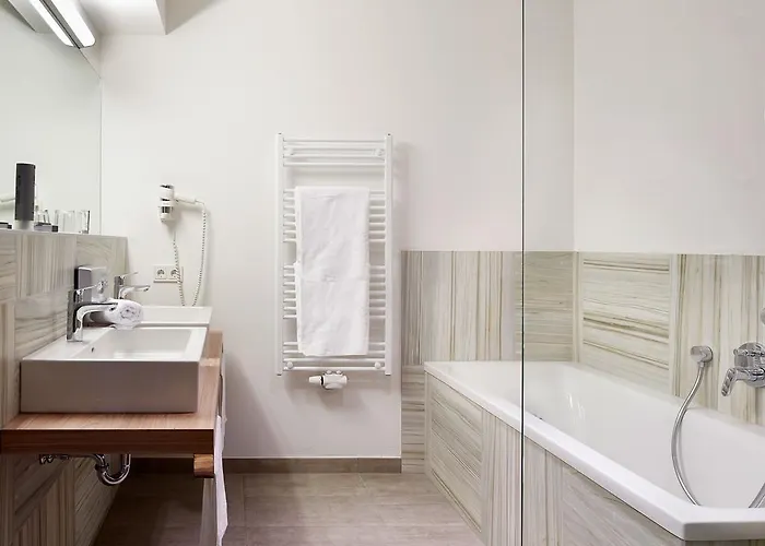 Sonja Alpine Отель